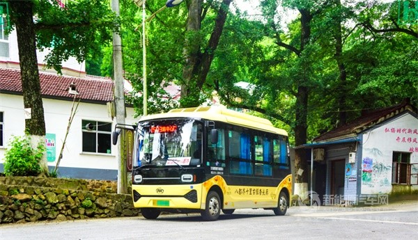 安凱新能源客車