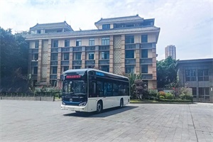 甲醇能源峰會(huì)C10M上演首秀!吉利星際客車(chē)醇?xì)浼易逵痔硇聦?>
                                                                        <div   id=