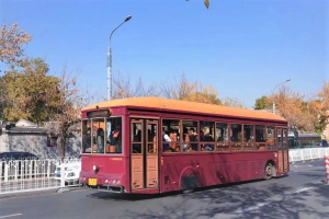“鐺鐺鐺” 是格力鈦新能源仿古鐺鐺車的聲音