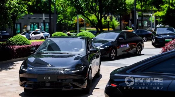 零跑汽車