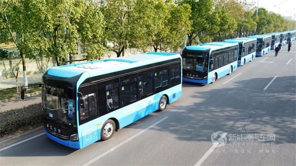 安凱新能源客車
