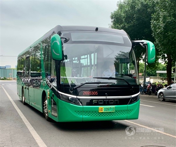 歐輝新型通學(xué)車