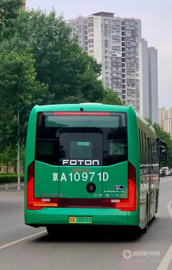 歐輝新型通學(xué)車