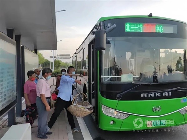 安凱新能源客車
