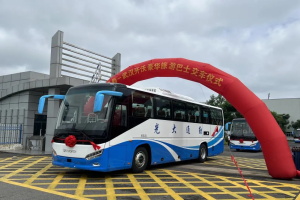 助力綠色通勤，武漢開沃向武漢光大通勤交付純電動公路客車