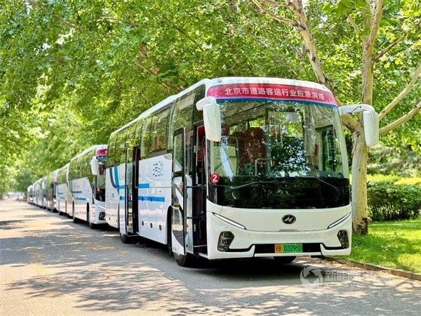 金龍新V系新能源客車