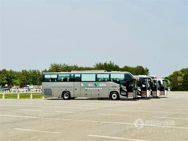 金龍新V系新能源客車