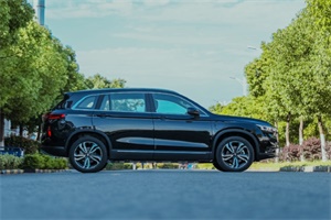 馭鑒創(chuàng)維汽車(chē) 解鎖你的風(fēng)格