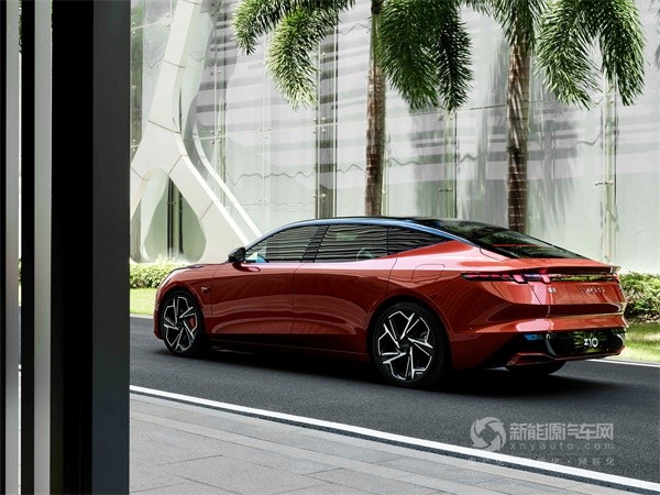 領(lǐng)克Z10