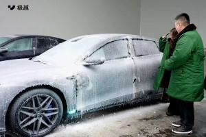 擊碎謠言!極越07零下18℃冰封48小時車門正常打開