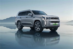 滿(mǎn)油滿(mǎn)電續(xù)航突破1200km 北京BJ60雷霆正式上市