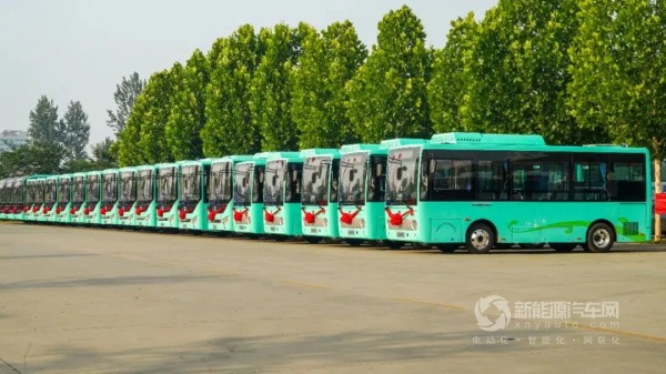 吉利星際新能源客車