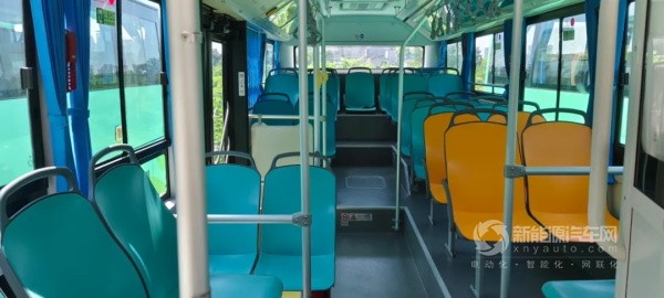 吉利星際新能源客車