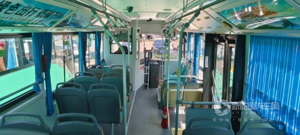 吉利星際新能源客車