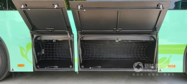 吉利星際新能源客車
