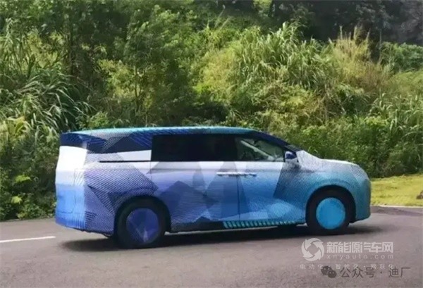 比亞迪王朝新MPV