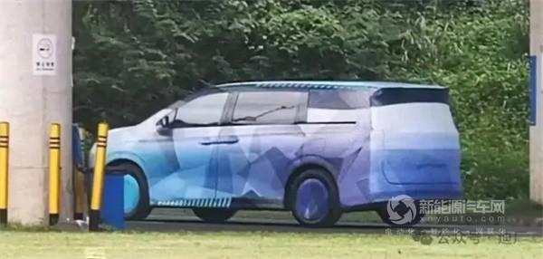比亞迪王朝新MPV