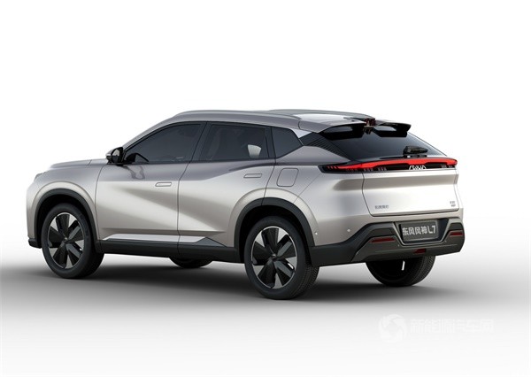 東風風神L7 PHEV