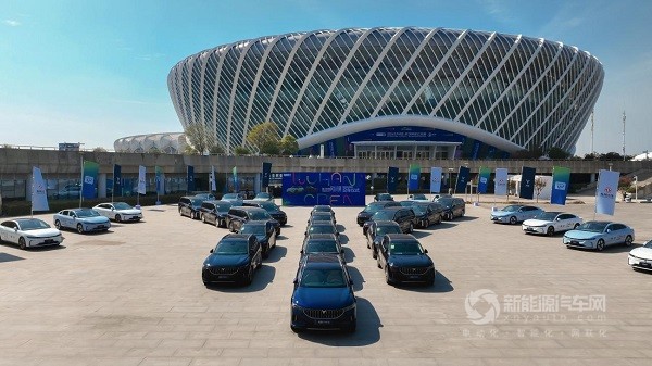嵐圖汽車
