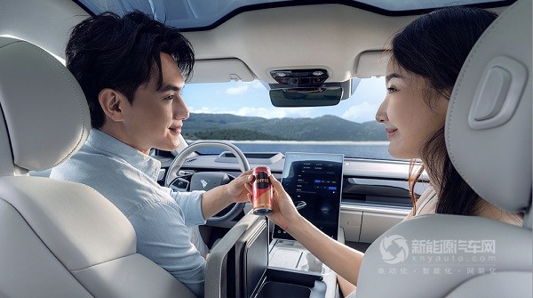 哪吒汽車