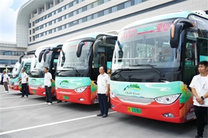 節(jié)后錯(cuò)峰出游，跟著安凱客車“煙云號(hào)”一起去上饒景區(qū)轉(zhuǎn)一轉(zhuǎn)!