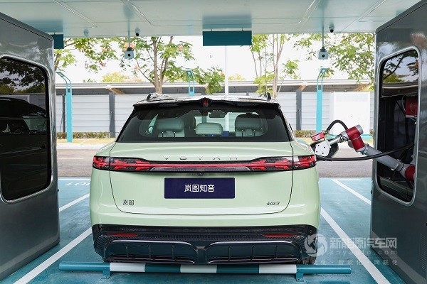 嵐圖汽車