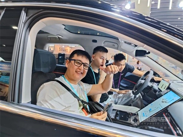 遠(yuǎn)航汽車