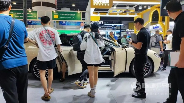 遠(yuǎn)航汽車