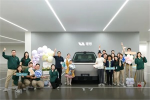 用時58個月 理想汽車?yán)塾嫿桓锻黄?00萬輛