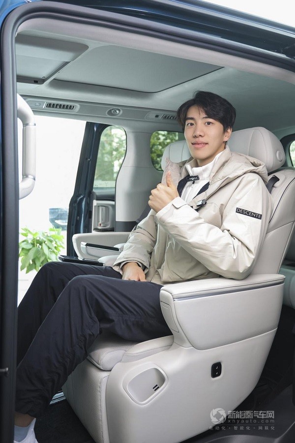 嵐圖汽車