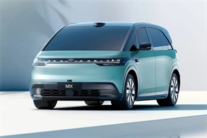 極氪MIX答網(wǎng)友問第一期：電動(dòng)對(duì)開門好不好停車和開門?等六項(xiàng)問題