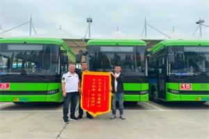 共851臺(tái)!吉利星際醇?xì)潆妱?dòng)客車讓“頭回客”晉級(jí)“回頭客”