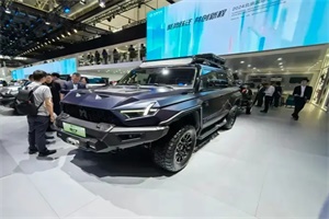 2024廣州車展：售69.9萬元 猛士917高地雄獅正式上市