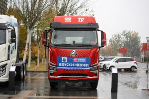 又一重大突破!玉柴集團(tuán)助力國內(nèi)首臺載貨車燃?xì)浒l(fā)動機(jī)裝車運(yùn)行