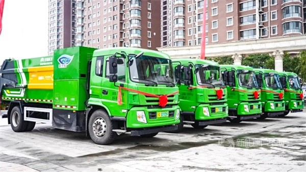 宇通氫燃料環(huán)衛(wèi)車