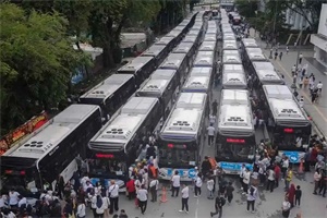 “一帶一路”再添新綠!60輛蘇州金龍純電公交上線印尼棉蘭