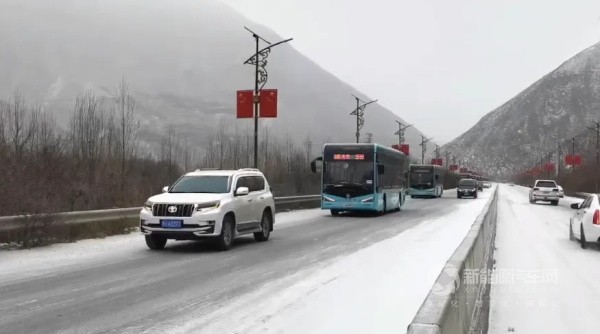 福田歐輝純電公交