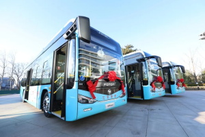 變身“文旅載體”批量福田歐輝純電公交護(hù)航玉樹冬游文旅系列活動