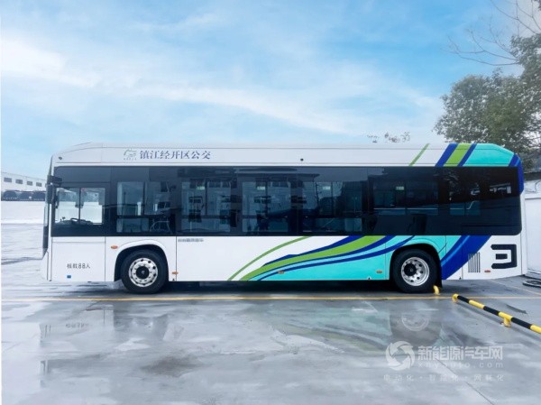 吉利星際客車