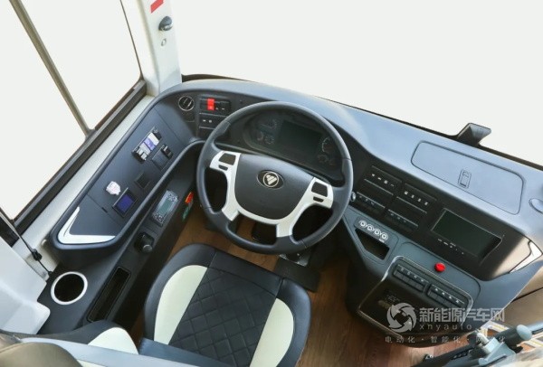 歐輝BJ6117
