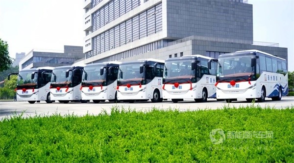 安凱新能源客車