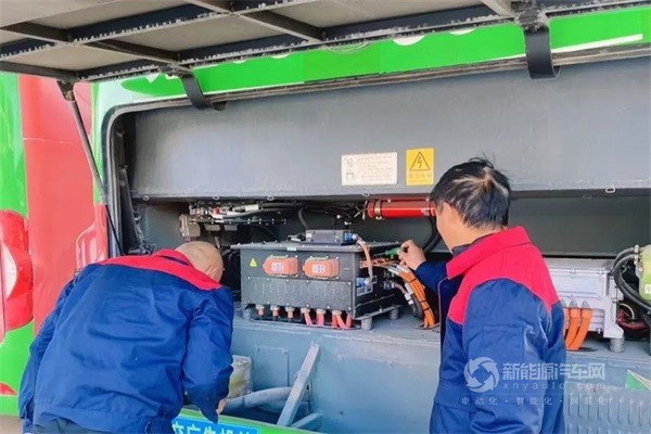 安凱新能源客車
