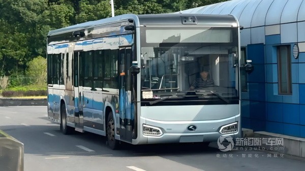 金龍新能源客車