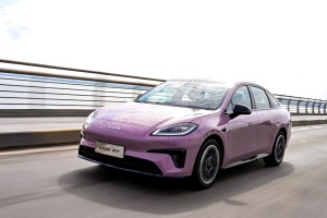 12.88萬抄底650km 埃安RT!650智享版上市