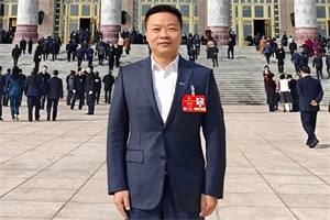 小鵬汽車董事長何小鵬兩會建議：推動在停車場開展低速無人駕駛
