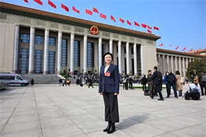 上汽大眾劉懿艷:建議健全自動駕駛法規(guī)