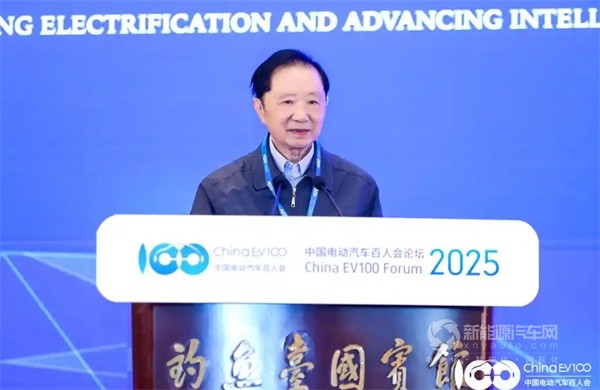 百人會理事長陳清泰