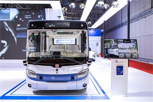 2025上海車展：中車新款智能巴士展現(xiàn)出行創(chuàng)新“中國方案”