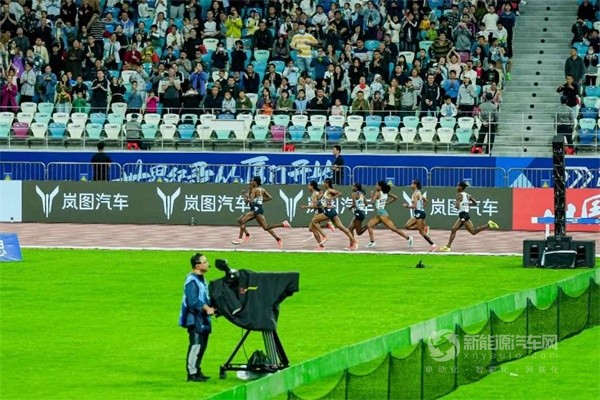 嵐圖汽車