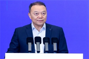 奔馳冷炎：不斷加強在中國的電動化、智能化領域的投入